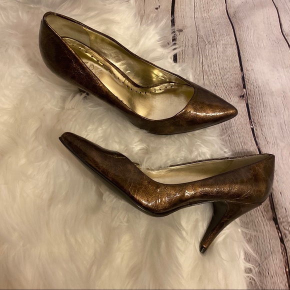 BCBG Paris Shoes - BCBG Paris Copper Heels